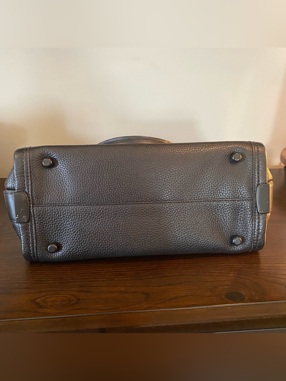 Coach Swagger 27 Black Leather Interior Satchel with Logo Patch - Picture 7 of 7